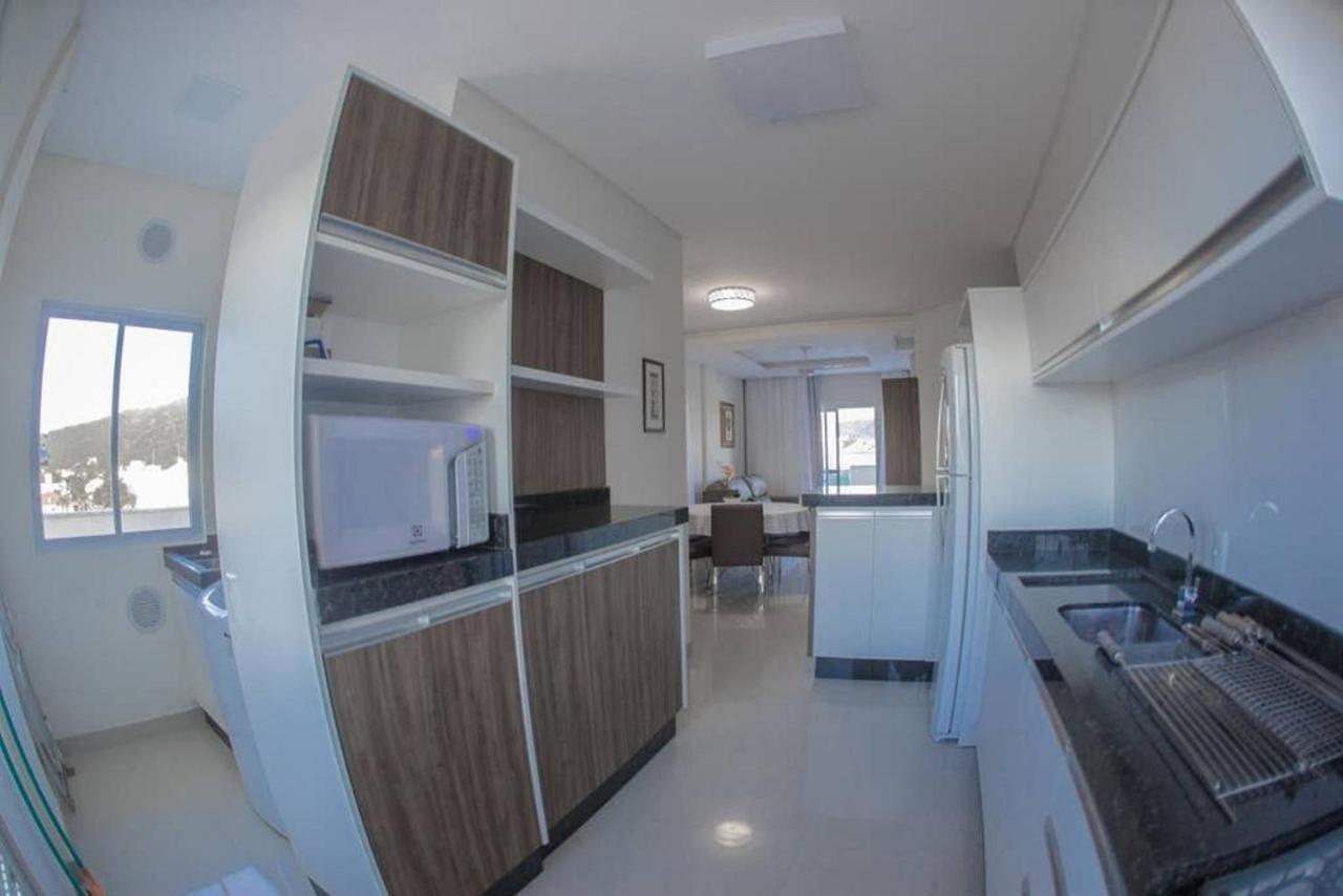 Baia Dos Golfinhos Apartment Bombinhas Exterior photo